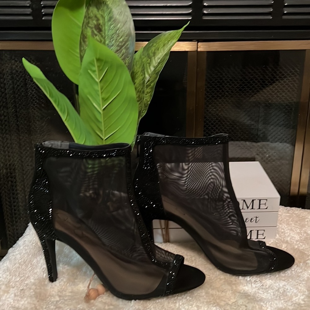 Jessica Simpson Black Sequins/Mesh Peep Toe Booties 10M